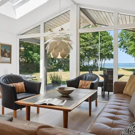 Holiday home Kennet - 30m From The Sea In Se Jutland By Interhome